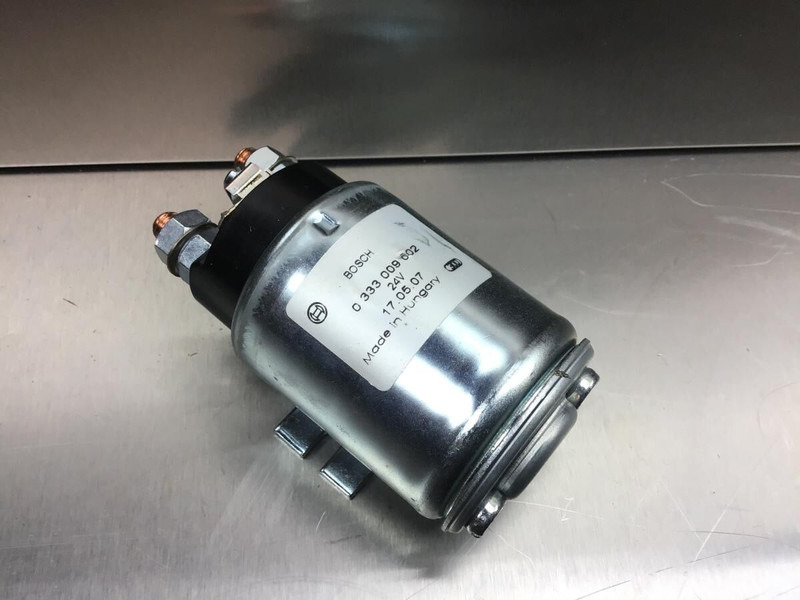 Liebherr Relay - Реле: фото 2 Liebherr Relay - Реле: фото 2