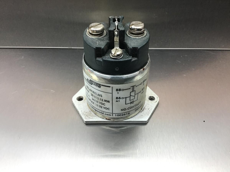 Liebherr Relay - Реле: фото 1 Liebherr Relay - Реле: фото 1