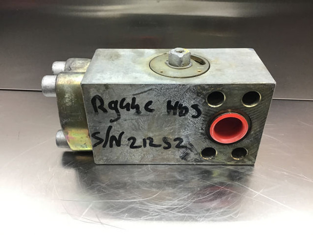 Liebherr Safety Valve - Клапан: фото 1 Liebherr Safety Valve - Клапан: фото 1