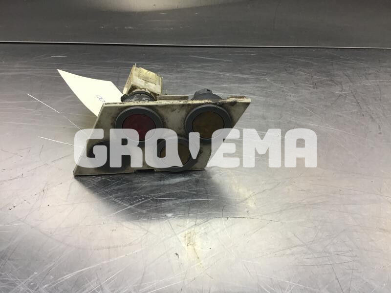 Liebherr Switch Module - Приборная панель: фото 3 Liebherr Switch Module - Приборная панель: фото 3