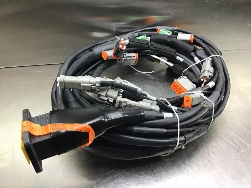 Liebherr Wire Harness - Кабели/ Провода: фото 2 Liebherr Wire Harness - Кабели/ Провода: фото 2
