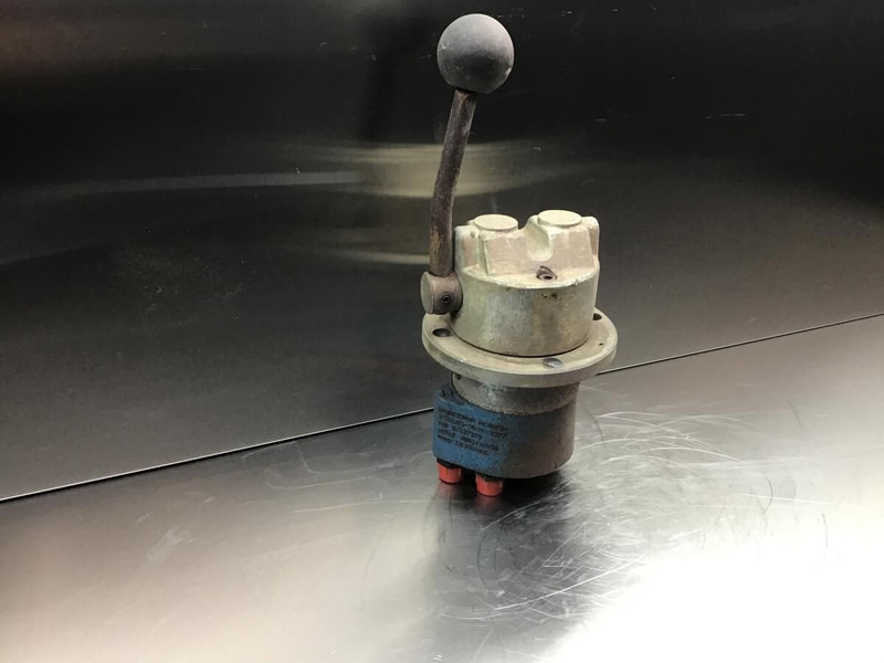 Rexroth Pilot Control Unit - Блок управления: фото 1 Rexroth Pilot Control Unit - Блок управления: фото 1