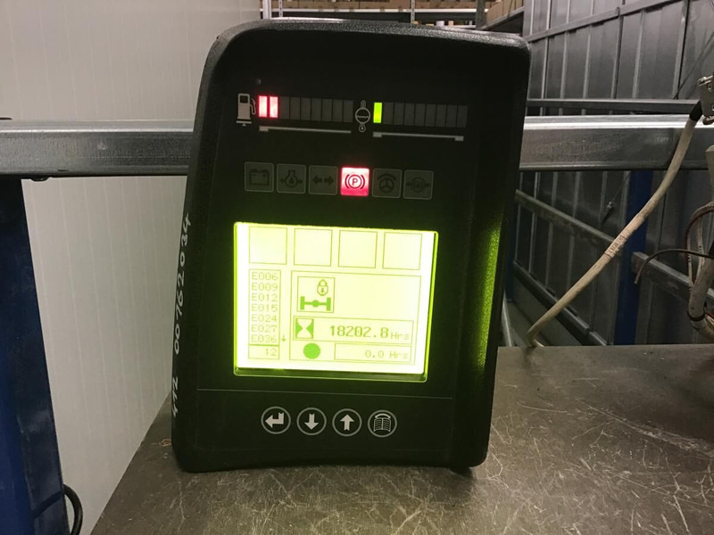 Liebherr Display - Запчасти: фото 2 Liebherr Display - Запчасти: фото 2