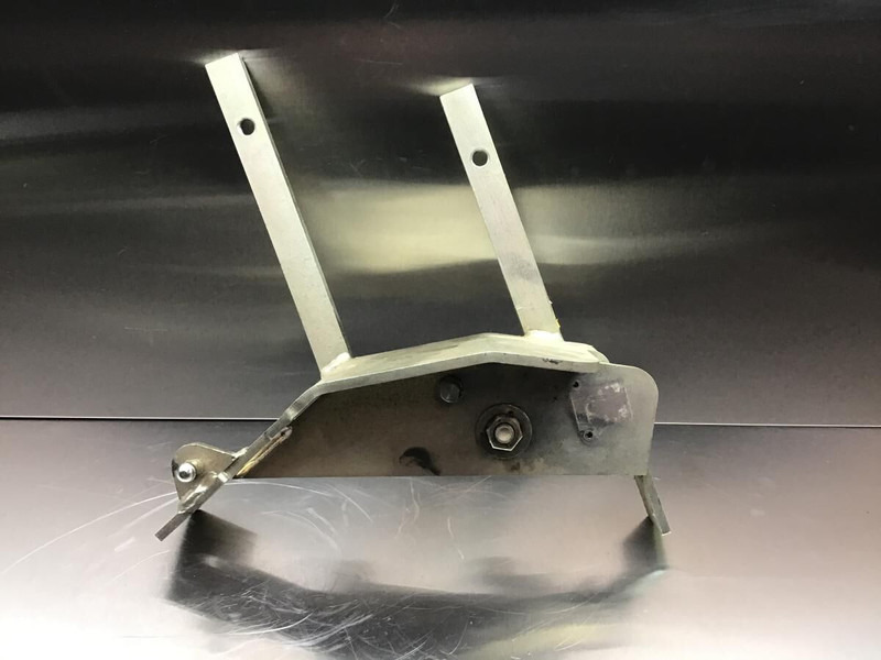 Запчасти Liebherr R914B / R904: фото 1