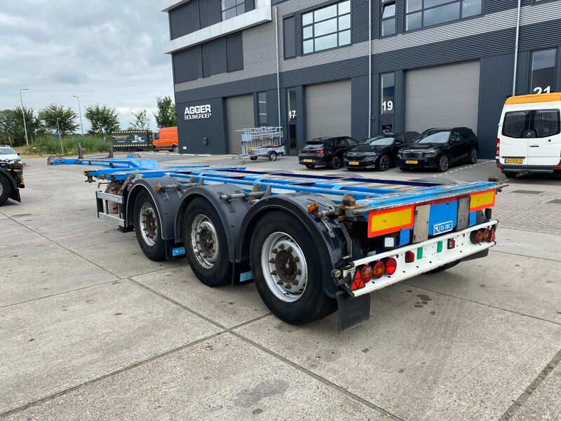 D-Tec FT-LS-S / 3x Extendable / 1x Lift Axle / SAF + Disc - Полуприцеп-контейнеровоз/ Сменный кузов: фото 3 D-Tec FT-LS-S / 3x Extendable / 1x Lift Axle / SAF + Disc - Полуприцеп-контейнеровоз/ Сменный кузов: фото 3