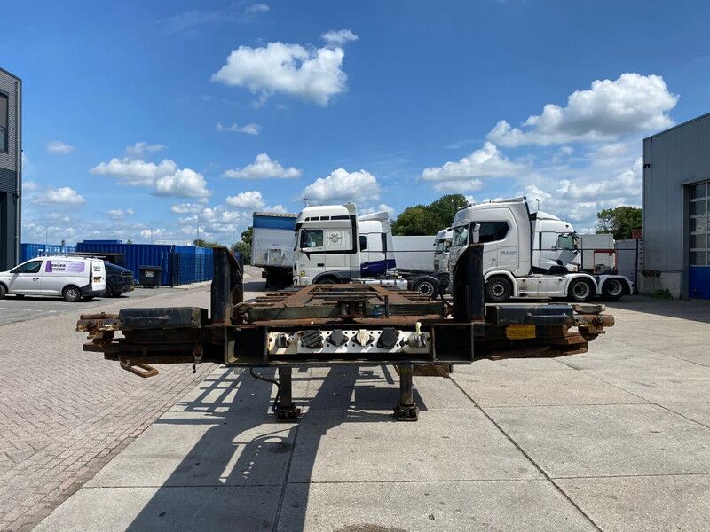 Krone SD Chassis / ADR / 2x Extendable / MB + Disc / 2x Lift Axle - Полуприцеп-контейнеровоз/ Сменный кузов: фото 5 Krone SD Chassis / ADR / 2x Extendable / MB + Disc / 2x Lift Axle - Полуприцеп-контейнеровоз/ Сменный кузов: фото 5