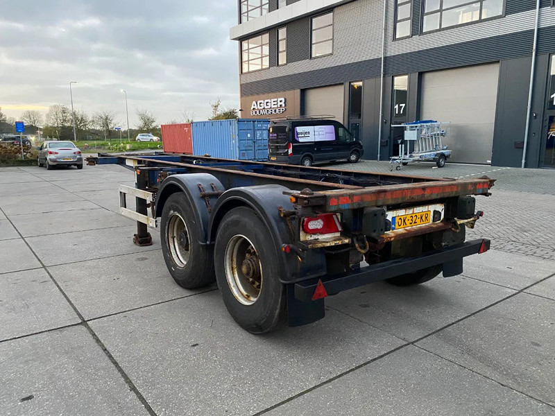 Krone SZF18 / 20 FT Container Chassis / SAF - Полуприцеп-контейнеровоз/ Сменный кузов: фото 3 Krone SZF18 / 20 FT Container Chassis / SAF - Полуприцеп-контейнеровоз/ Сменный кузов: фото 3