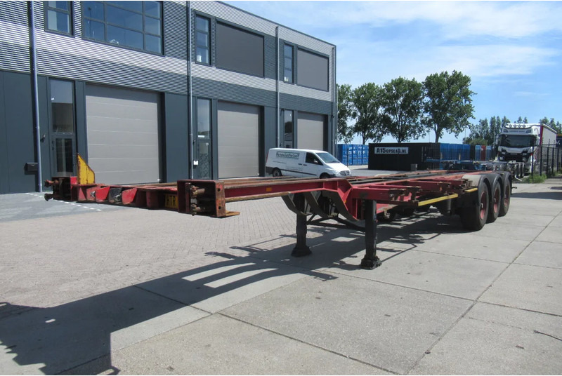 Renders Container Chassis / Extendable on rear / BPW + drum - Полуприцеп-контейнеровоз/ Сменный кузов: фото 3 Renders Container Chassis / Extendable on rear / BPW + drum - Полуприцеп-контейнеровоз/ Сменный кузов: фото 3