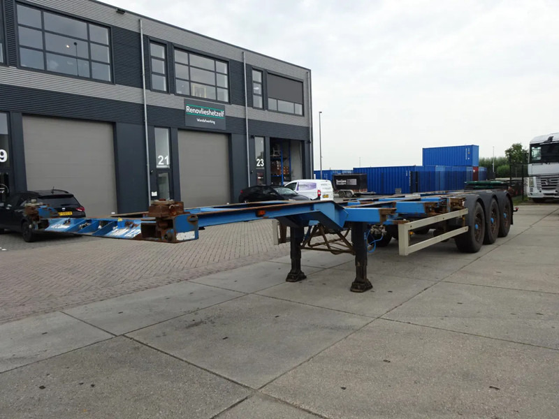 Renders Container chassis / Mercedes + Disc / 1x Lift Axle / 1x Extendable - Полуприцеп-контейнеровоз/ Сменный кузов: фото 4 Renders Container chassis / Mercedes + Disc / 1x Lift Axle / 1x Extendable - Полуприцеп-контейнеровоз/ Сменный кузов: фото 4