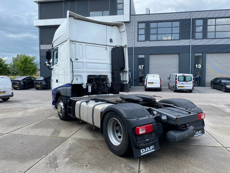 DAF XF 106.480 SSC / Euro 6D / 2x Tank / Stand Airco - Тягач: фото 4 DAF XF 106.480 SSC / Euro 6D / 2x Tank / Stand Airco - Тягач: фото 4