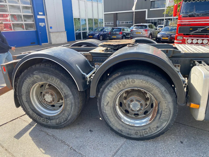 Volvo FM 440 6x4 / Hooklift and Tractor / Hub Reduction лизинг Volvo FM 440 6x4 / Hooklift and Tractor / Hub Reduction: фото 12