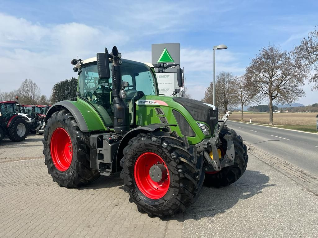 Fendt 724 Vario - Трактор: фото 1 Fendt 724 Vario - Трактор: фото 1