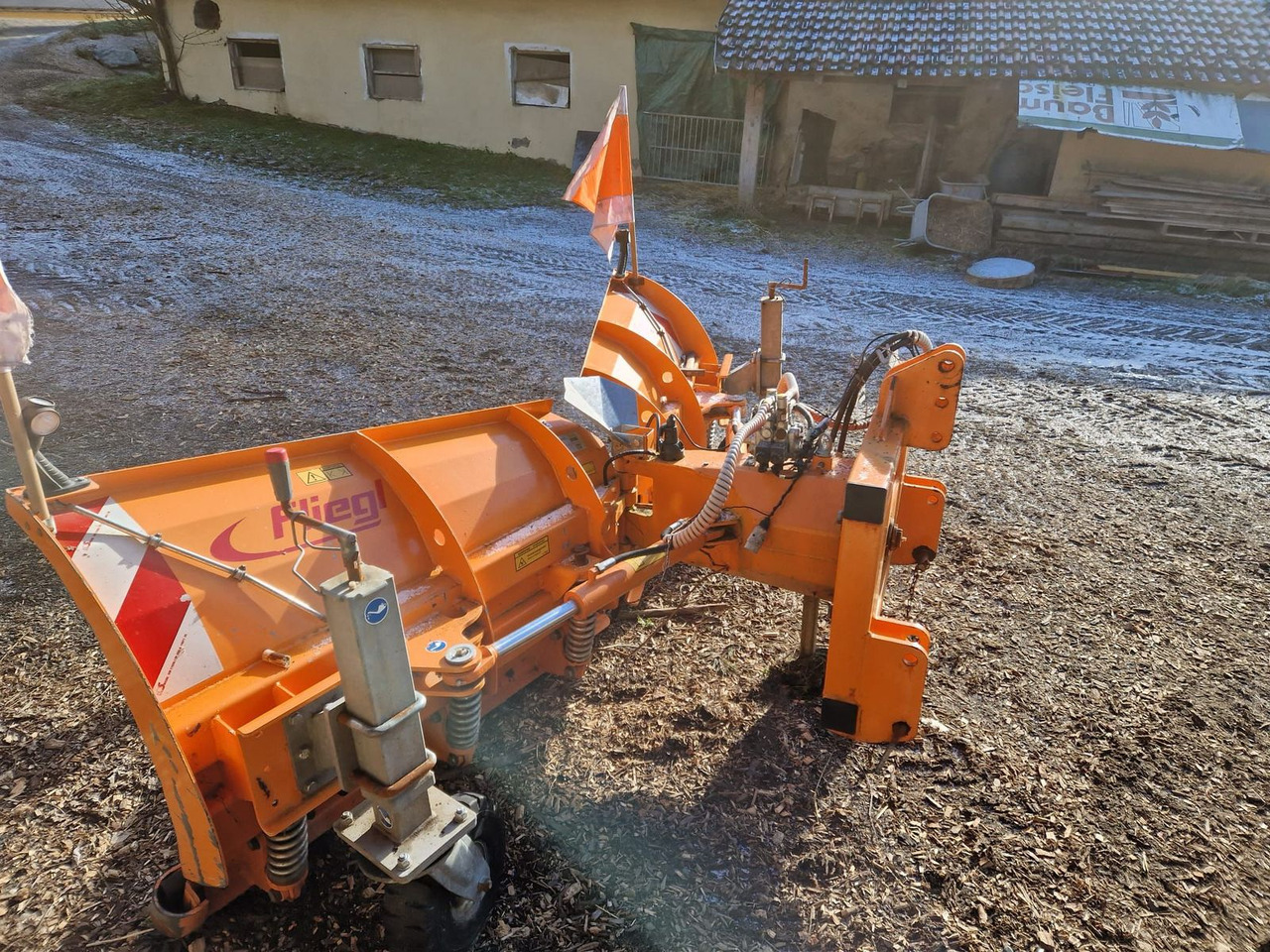 Fliegl Mammut Duplex - Отвал для снега: фото 1 Fliegl Mammut Duplex - Отвал для снега: фото 1