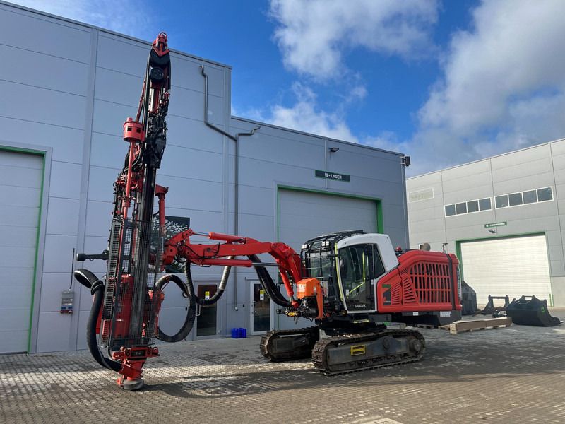 Sandvik Ranger DX800i - Буровая машина: фото 1 Sandvik Ranger DX800i - Буровая машина: фото 1