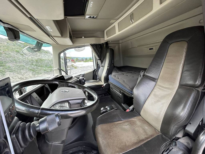 Крюковой мультилифт Volvo FH 540 + 24T JOAB: фото 9