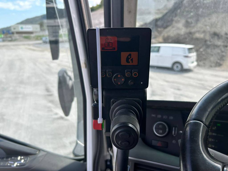 Крюковой мультилифт Volvo FH 540 + 24T JOAB: фото 14