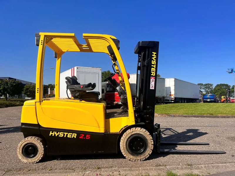 Hyster J2.5XN - Электропогрузчик: фото 2 Hyster J2.5XN - Электропогрузчик: фото 2
