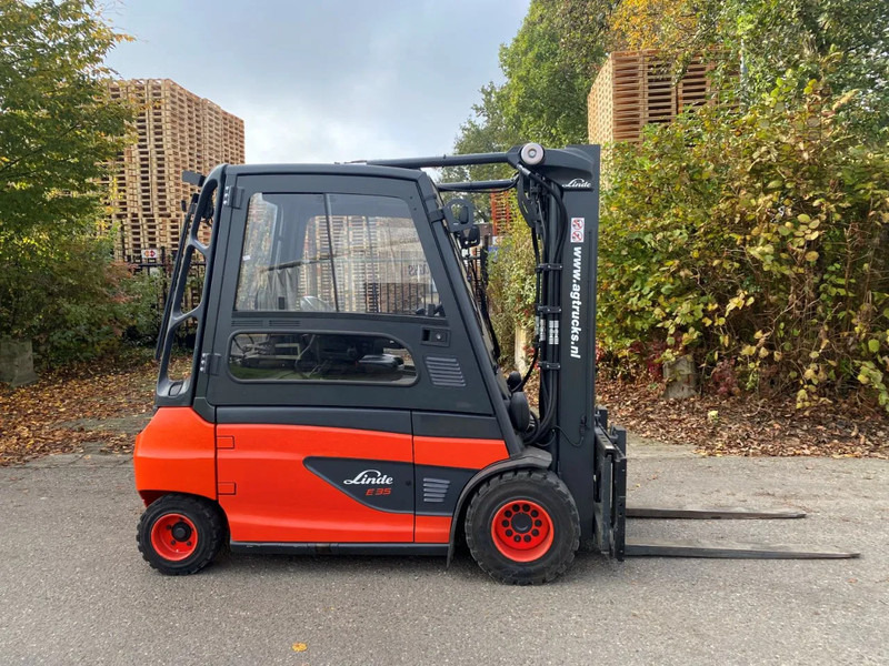 Linde E35L-01 - Электропогрузчик: фото 1 Linde E35L-01 - Электропогрузчик: фото 1