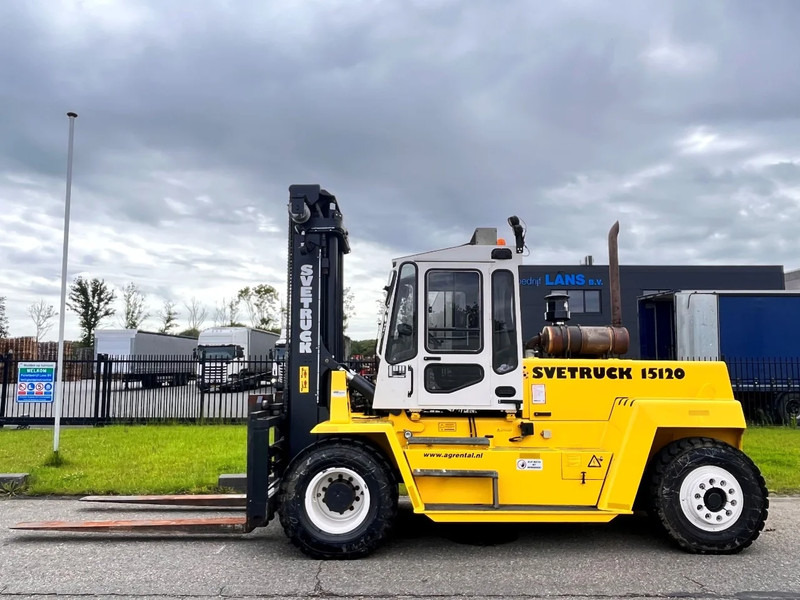 Svetruck 15 120 - Дизельный погрузчик: фото 2 Svetruck 15 120 - Дизельный погрузчик: фото 2