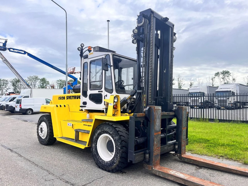 Svetruck 15 120 - Дизельный погрузчик: фото 3 Svetruck 15 120 - Дизельный погрузчик: фото 3
