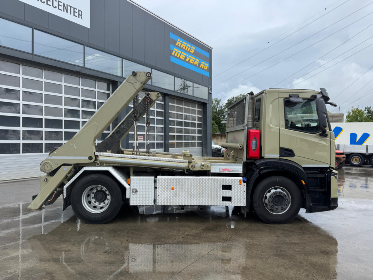 IVECO S Way 420 4x2 Trösch - Портальный бункеровоз: фото 4 IVECO S Way 420 4x2 Trösch - Портальный бункеровоз: фото 4