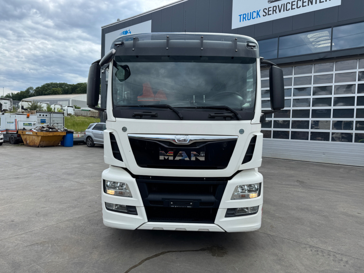 MAN TGS 18.480 - Грузовик-шасси: фото 2 MAN TGS 18.480 - Грузовик-шасси: фото 2