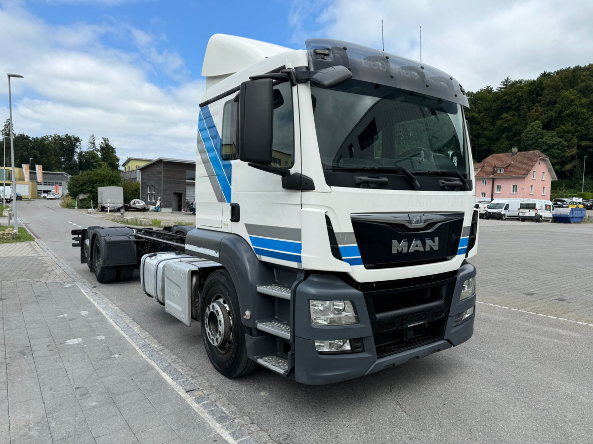 MAN TGS 26.440 6x2 Chassis - Грузовик-шасси: фото 3 MAN TGS 26.440 6x2 Chassis - Грузовик-шасси: фото 3