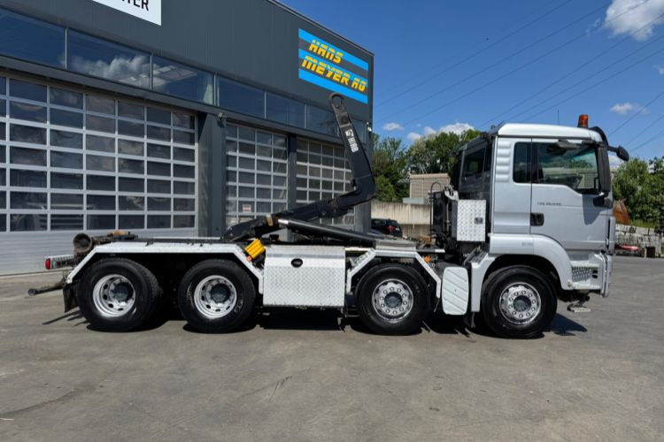 MAN TGS 35.440 8x4 Hiab 26T AHK - Крюковой мультилифт: фото 4 MAN TGS 35.440 8x4 Hiab 26T AHK - Крюковой мультилифт: фото 4