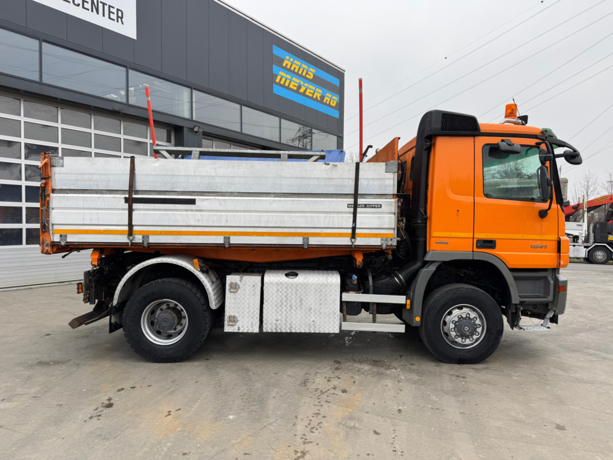 MERCEDES Actros 1841 4x4 mit Schneeplfug - Самосвал: фото 4 MERCEDES Actros 1841 4x4 mit Schneeplfug - Самосвал: фото 4