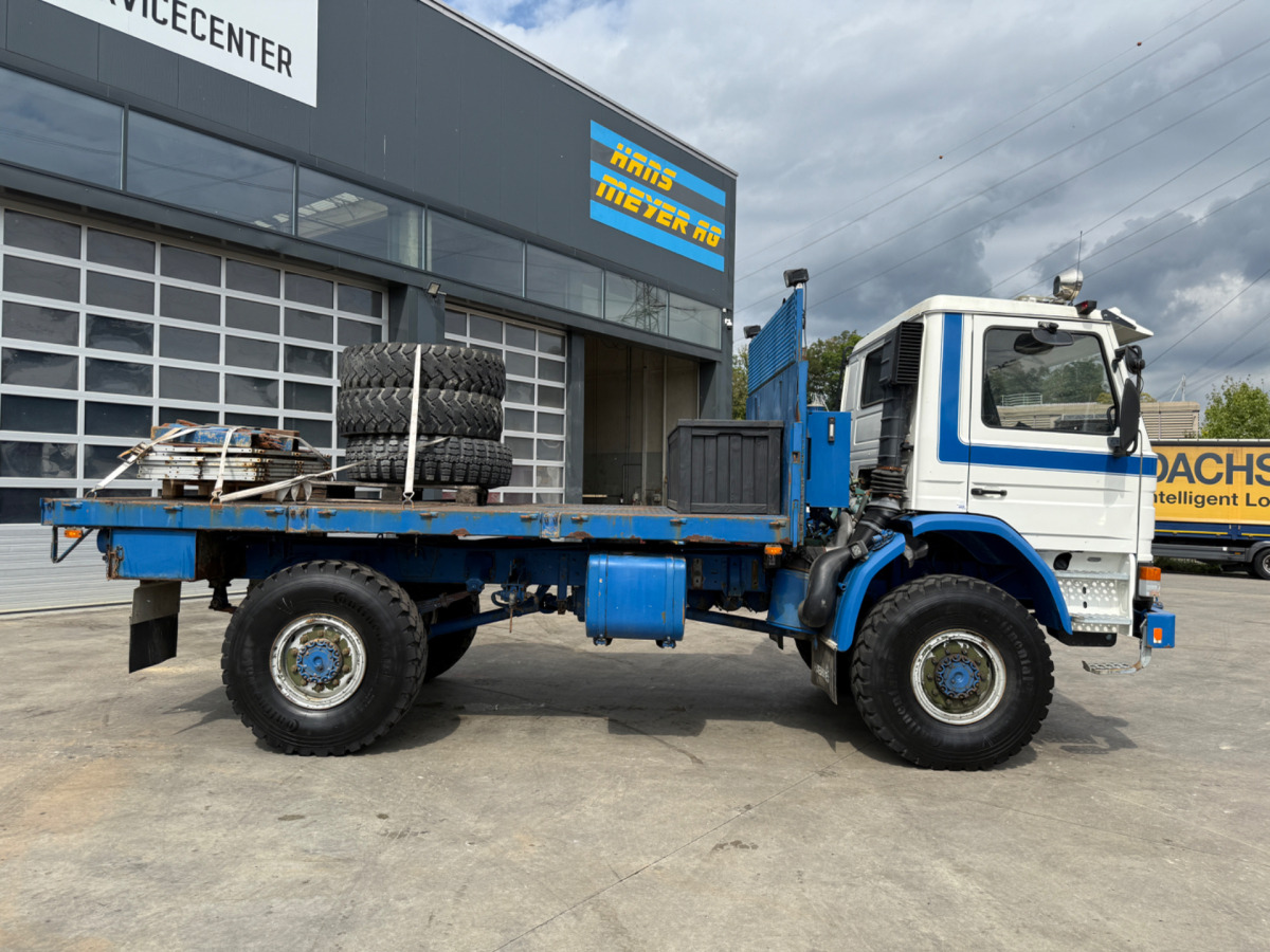 SCANIA 93M 250 4x4 - Грузовик бортовой/ Платформа: фото 4 SCANIA 93M 250 4x4 - Грузовик бортовой/ Платформа: фото 4