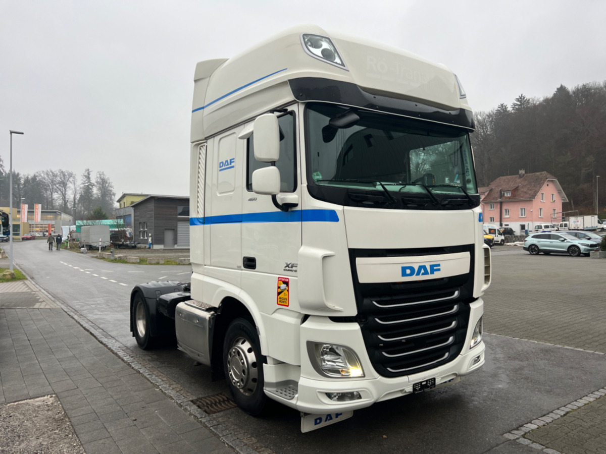 DAF XF460 SUPERSPACE - Тягач: фото 3 DAF XF460 SUPERSPACE - Тягач: фото 3