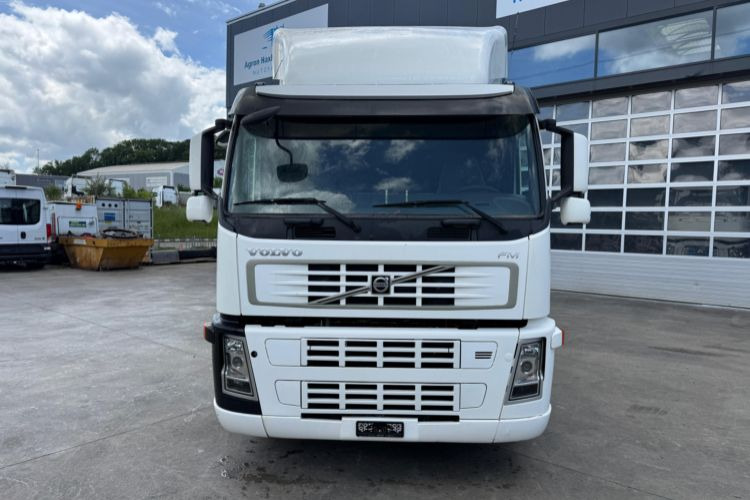 Volvo FM-390 4x2 - Тягач: фото 2 Volvo FM-390 4x2 - Тягач: фото 2