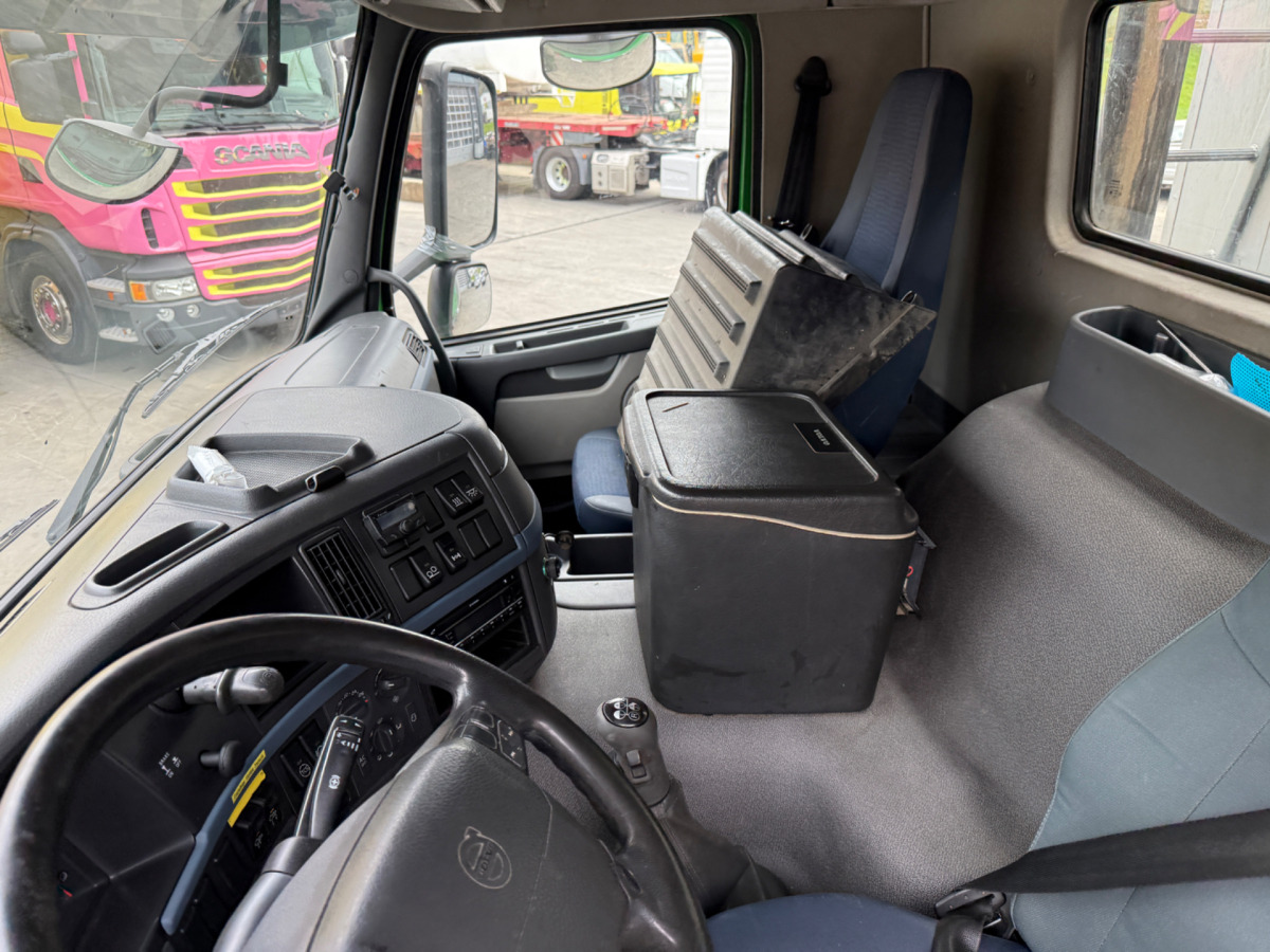 Самосвал VOLVO FM-440 6x2 Getreidekipper: фото 14 Самосвал VOLVO FM-440 6x2 Getreidekipper: фото 14