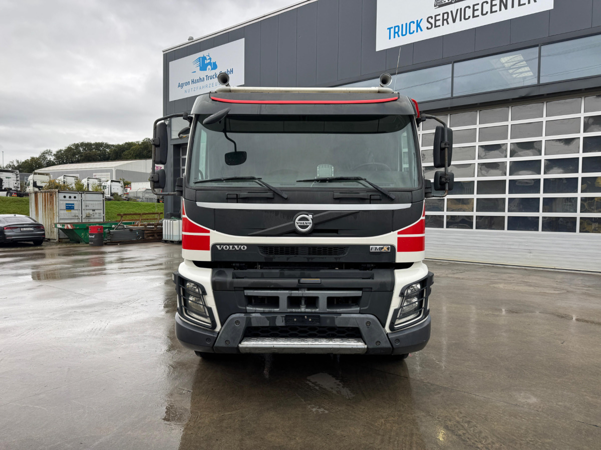 VOLVO FMX-540 10x4 - Грузовик-шасси: фото 2 VOLVO FMX-540 10x4 - Грузовик-шасси: фото 2