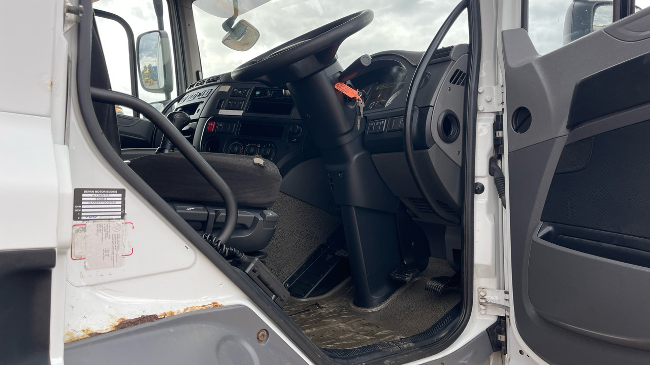 DAF CF 250 - Тентованный грузовик: фото 5 DAF CF 250 - Тентованный грузовик: фото 5