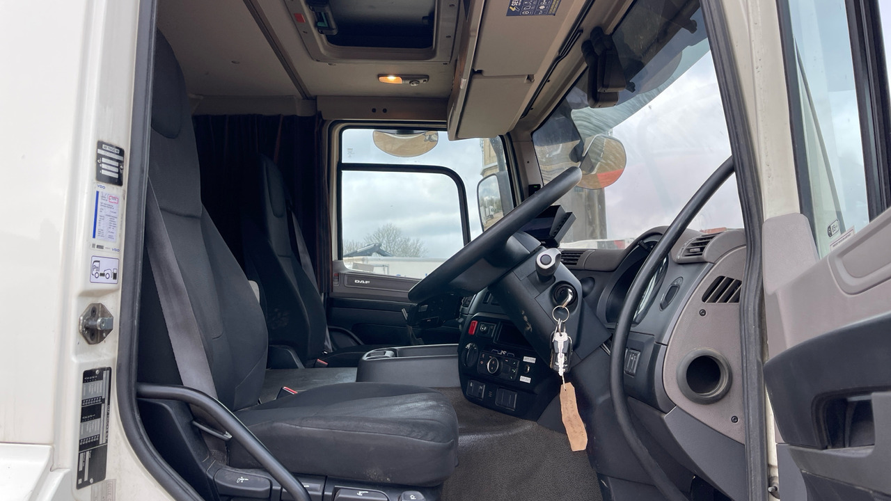 DAF CF 290 - DOUBLE DECK - Грузовик с закрытым кузовом: фото 5 DAF CF 290 - DOUBLE DECK - Грузовик с закрытым кузовом: фото 5