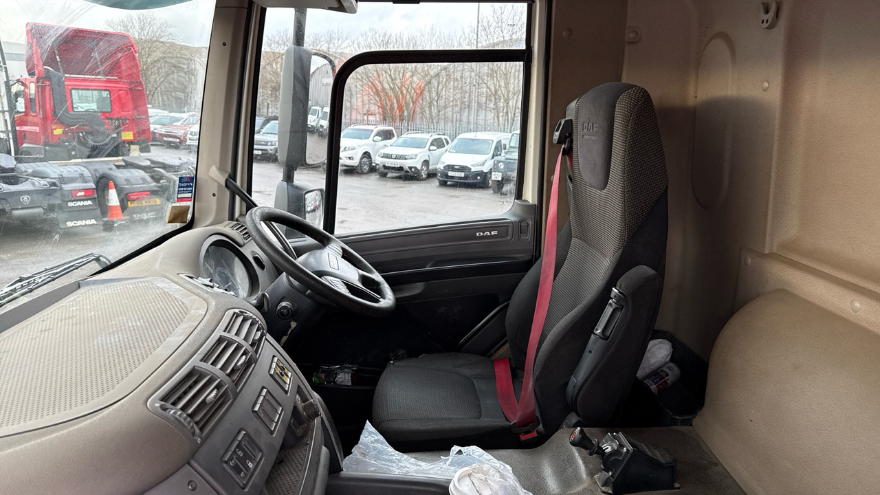 Самосвал, Автоманипулятор DAF CF 440: фото 16