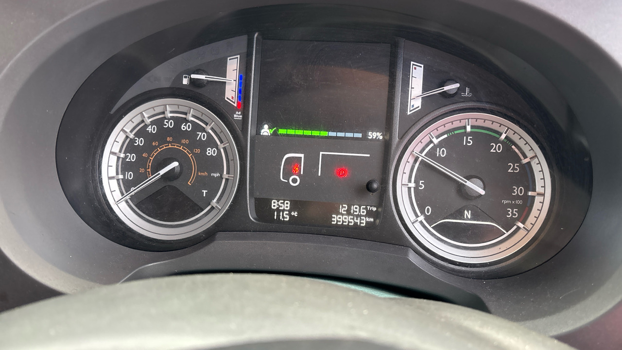 Тентованный грузовик DAF LF 150: фото 6