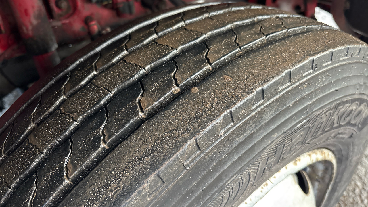 Тентованный грузовик DAF LF 150: фото 21