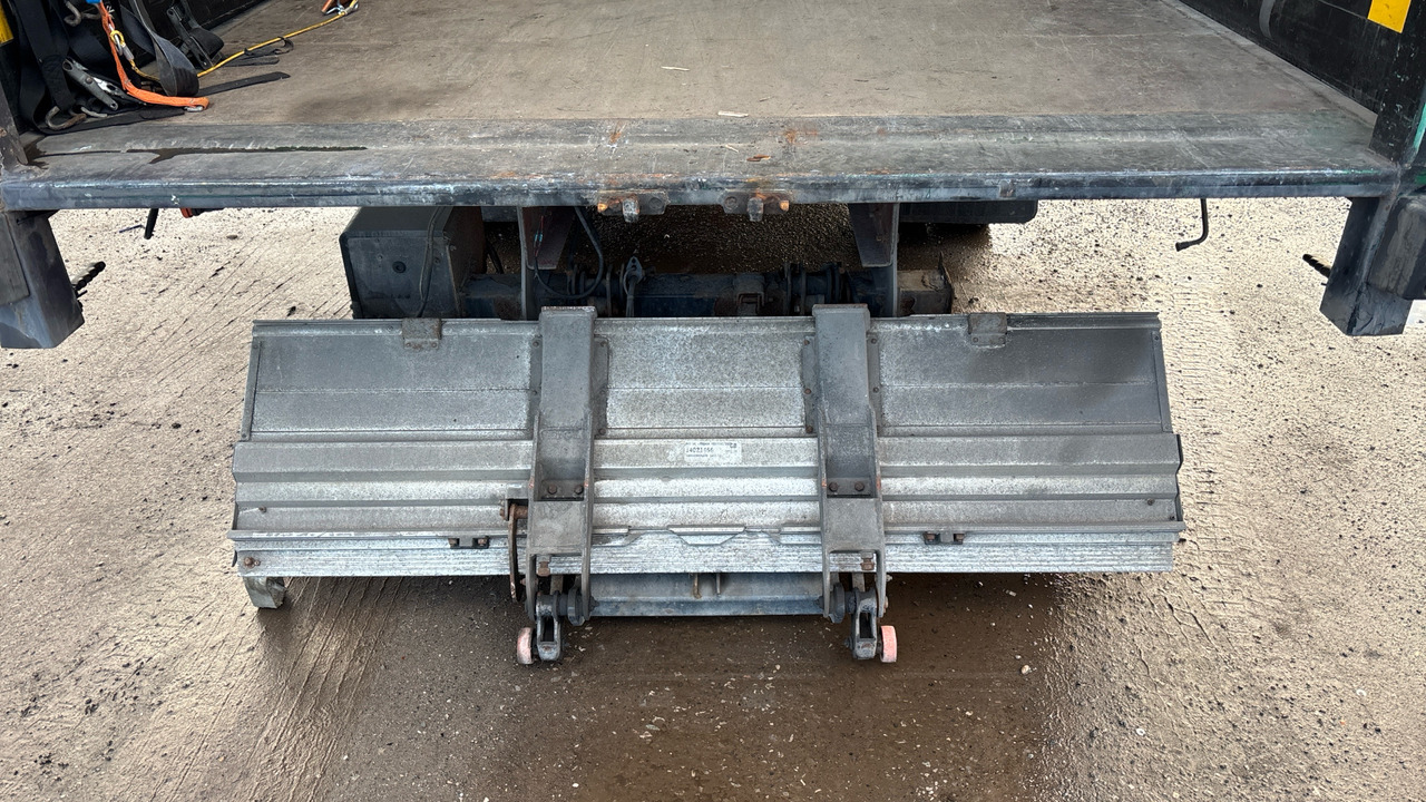 Тентованный грузовик DAF LF 150: фото 19