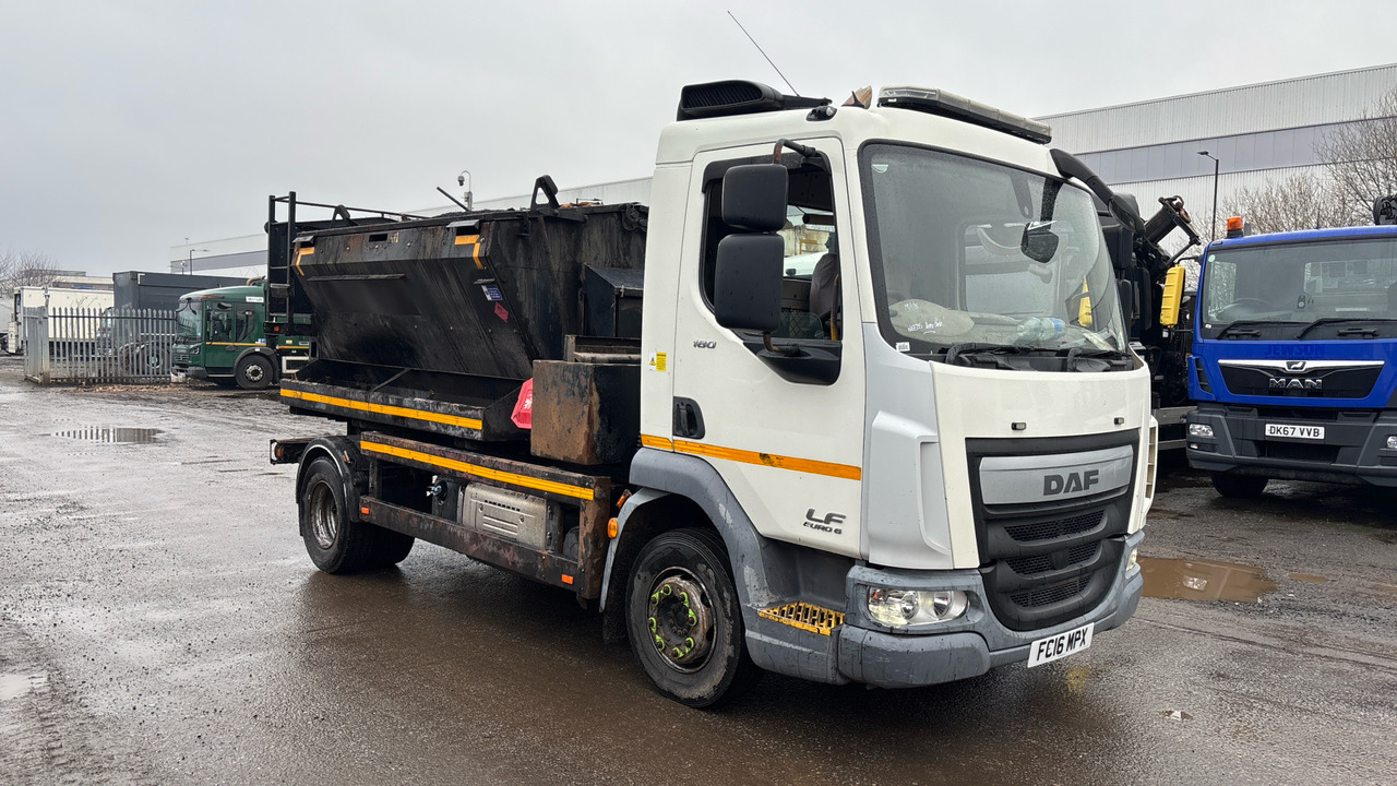 DAF LF 180 - Асфальтоукладочная техника: фото 1 DAF LF 180 - Асфальтоукладочная техника: фото 1