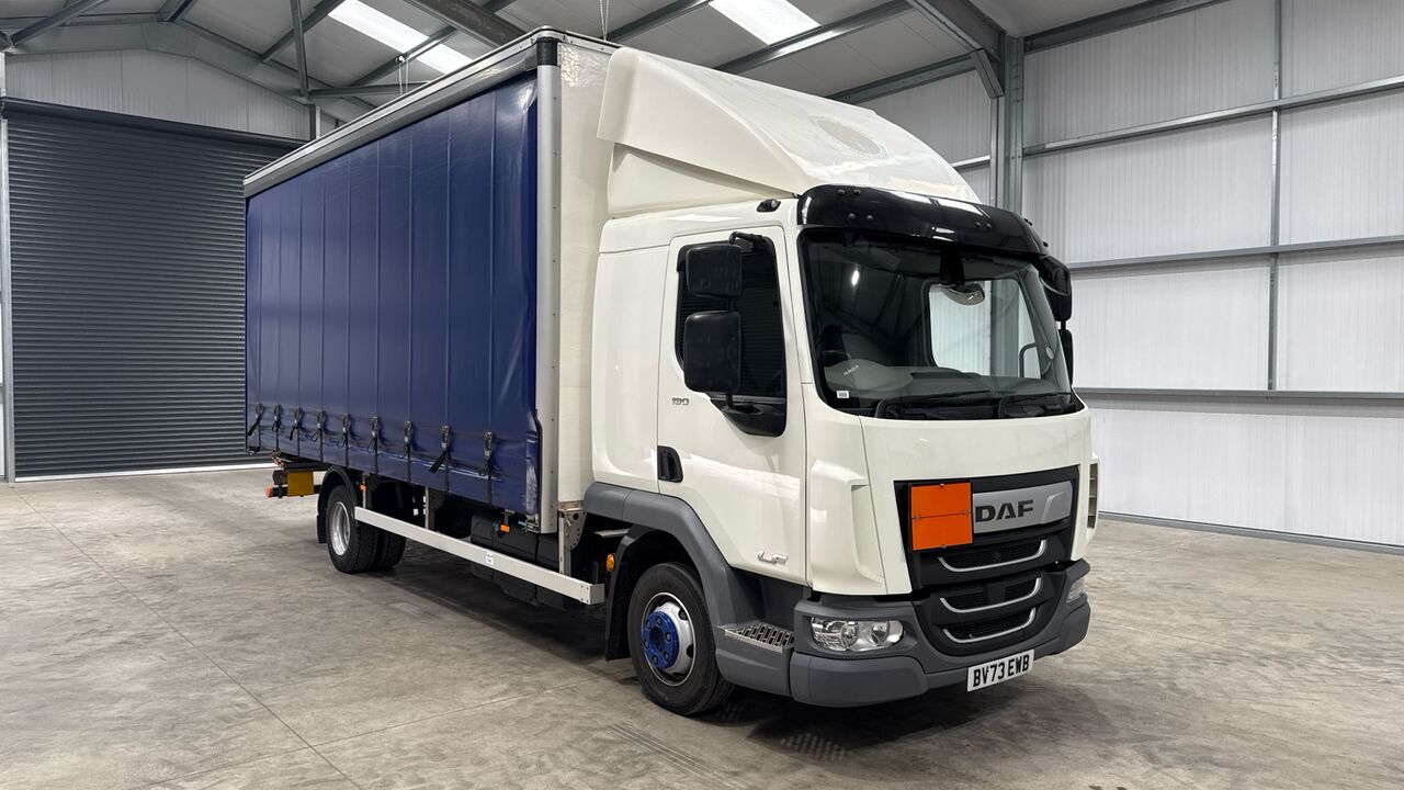 DAF LF 190 - Тентованный грузовик: фото 1 DAF LF 190 - Тентованный грузовик: фото 1