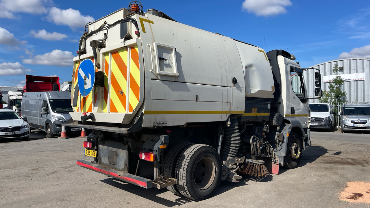 DAF LF 220 - Подметально-уборочная машина: фото 4 DAF LF 220 - Подметально-уборочная машина: фото 4