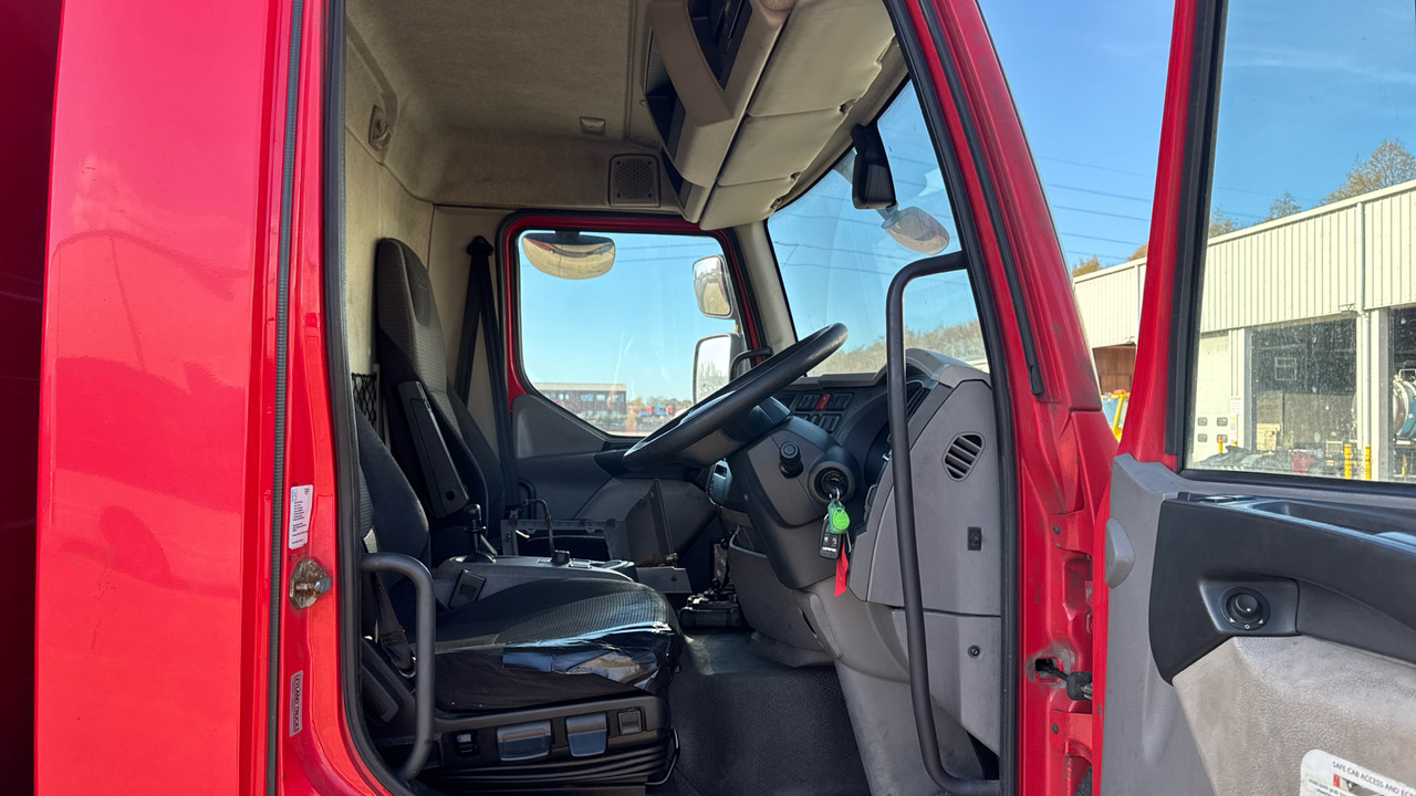 DAF LF 230 - Грузовик с закрытым кузовом: фото 5 DAF LF 230 - Грузовик с закрытым кузовом: фото 5