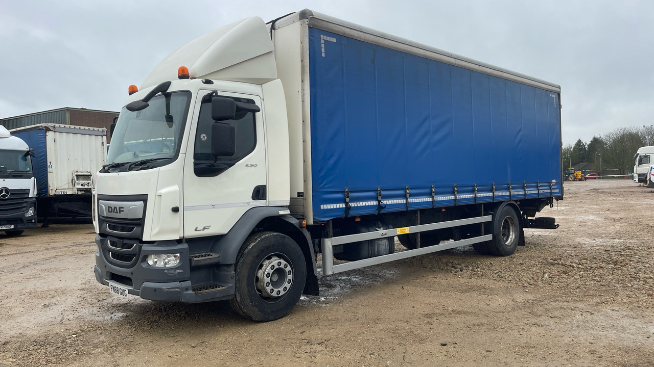 DAF LF 230 - Тентованный грузовик: фото 2 DAF LF 230 - Тентованный грузовик: фото 2