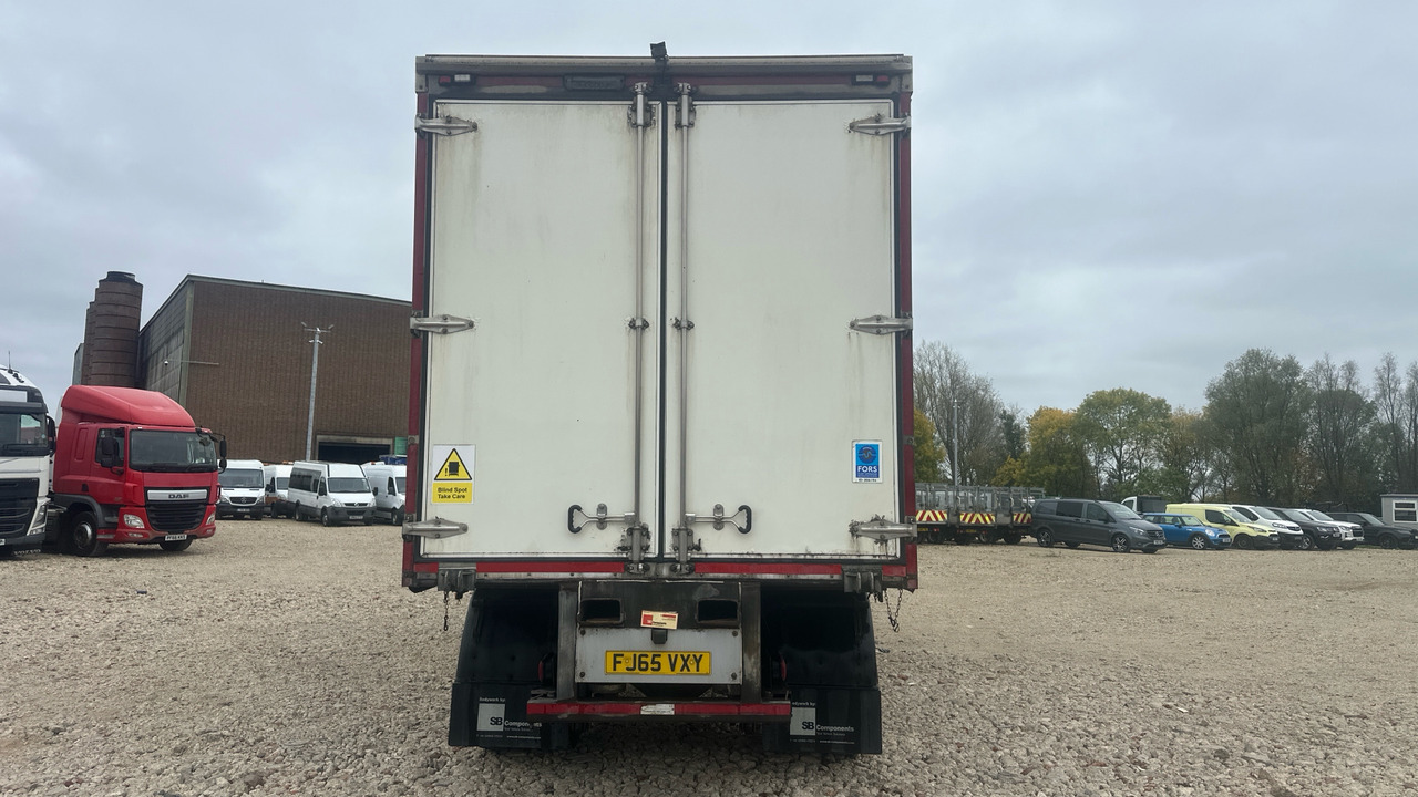 Тентованный грузовик DAF LF 250: фото 10 Тентованный грузовик DAF LF 250: фото 10