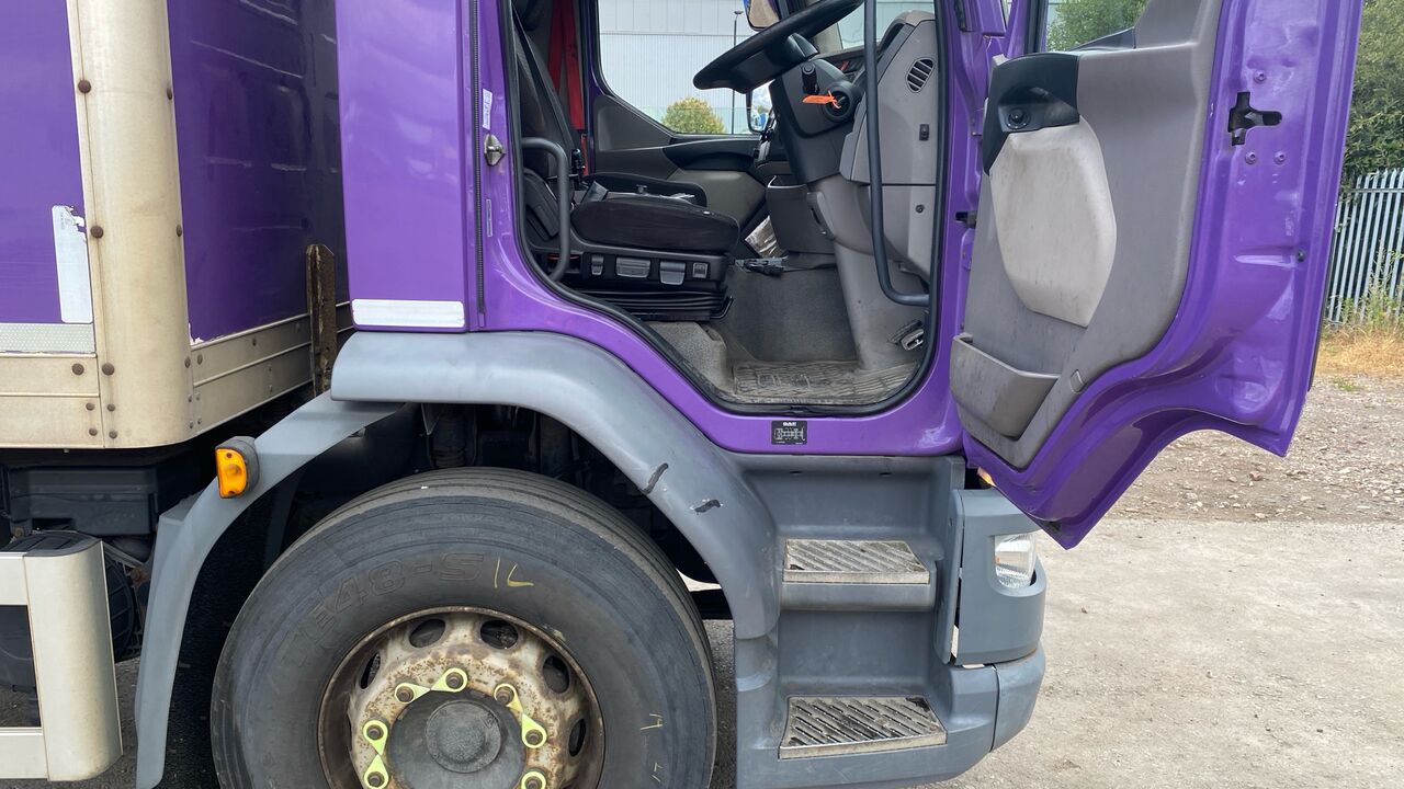 DAF LF 250 - Грузовик с закрытым кузовом: фото 5 DAF LF 250 - Грузовик с закрытым кузовом: фото 5