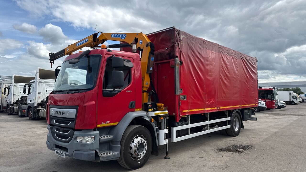 DAF LF 260 - Грузовик бортовой/ Платформа, Автоманипулятор: фото 2 DAF LF 260 - Грузовик бортовой/ Платформа, Автоманипулятор: фото 2