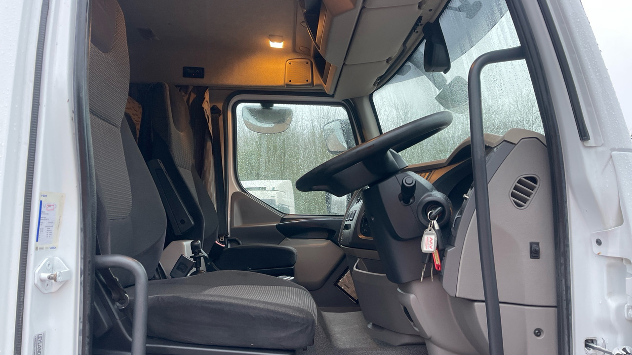 DAF LF 280 - Грузовик с закрытым кузовом: фото 5 DAF LF 280 - Грузовик с закрытым кузовом: фото 5