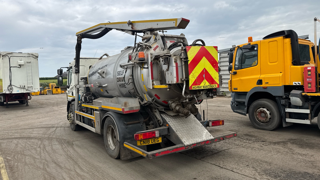 DAF LF 280 - Ассенизатор: фото 3 DAF LF 280 - Ассенизатор: фото 3